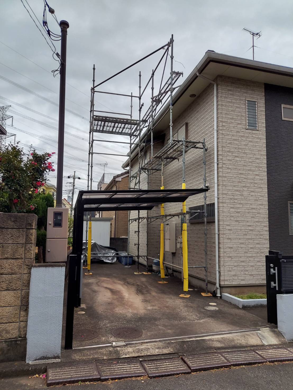 杉本ガラス建材のトップライトガラス修理【遮熱アルゴンガス入りペアガラス交換工事】の施工後の写真1