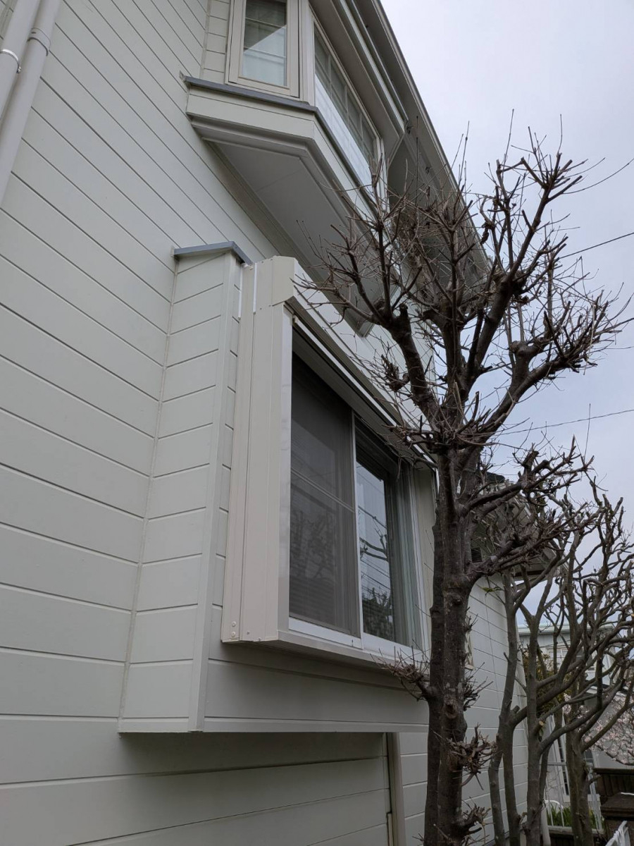 杉本ガラス建材の横浜市栄区 シャッター取付工事【リフォームシャッター】の施工後の写真1