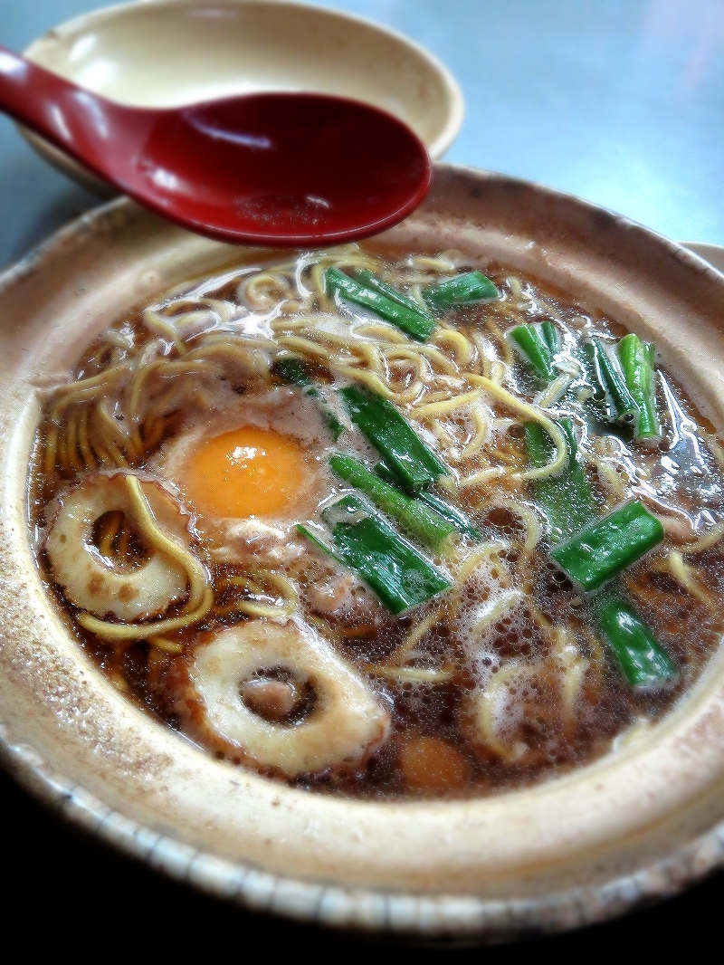 鍋焼きラーメン 土佐トーヨー住器のブログ 写真2