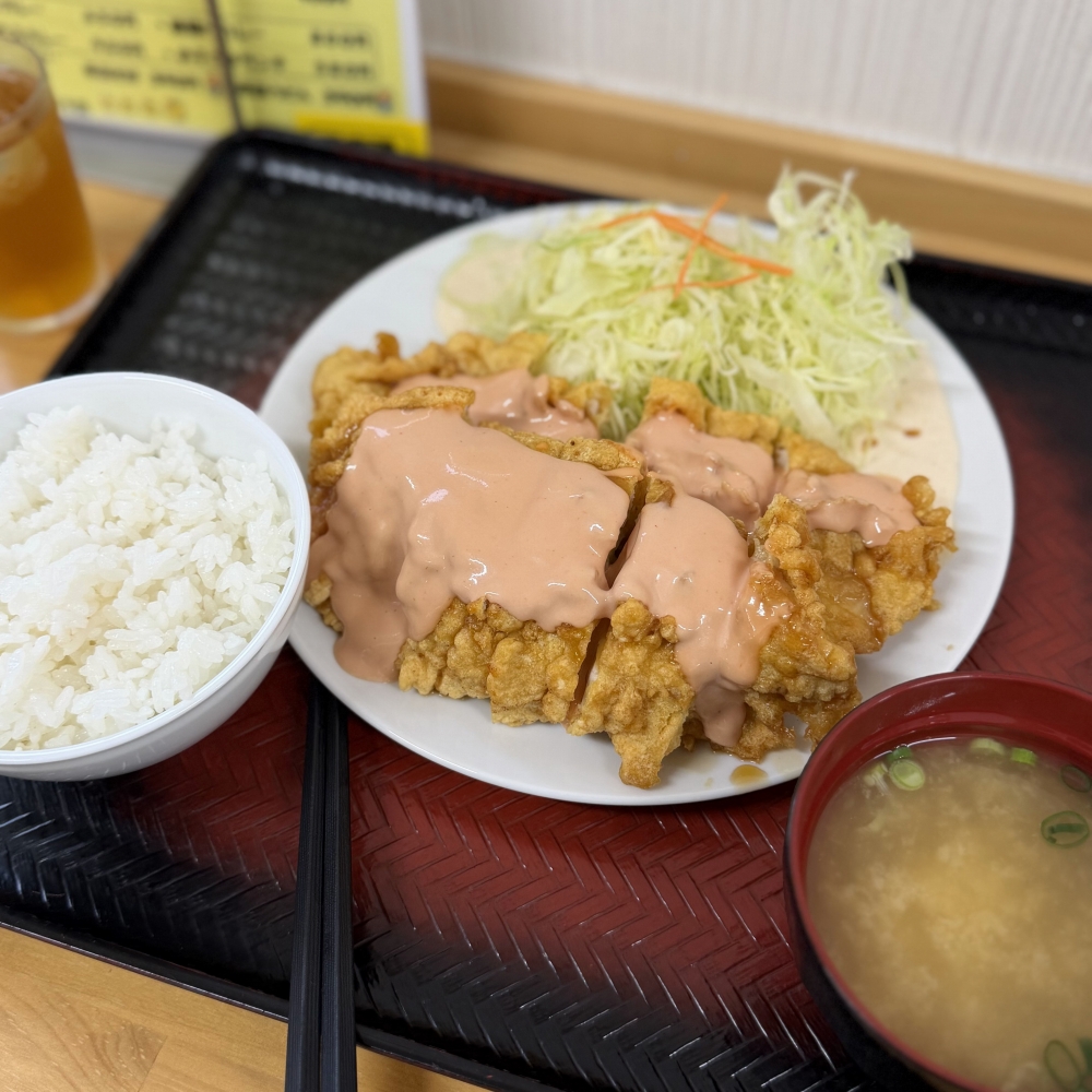 ちきん館のイートインでちきん南蛮定食（オーロラ）をいただくの巻 土佐トーヨー住器のブログ 写真3