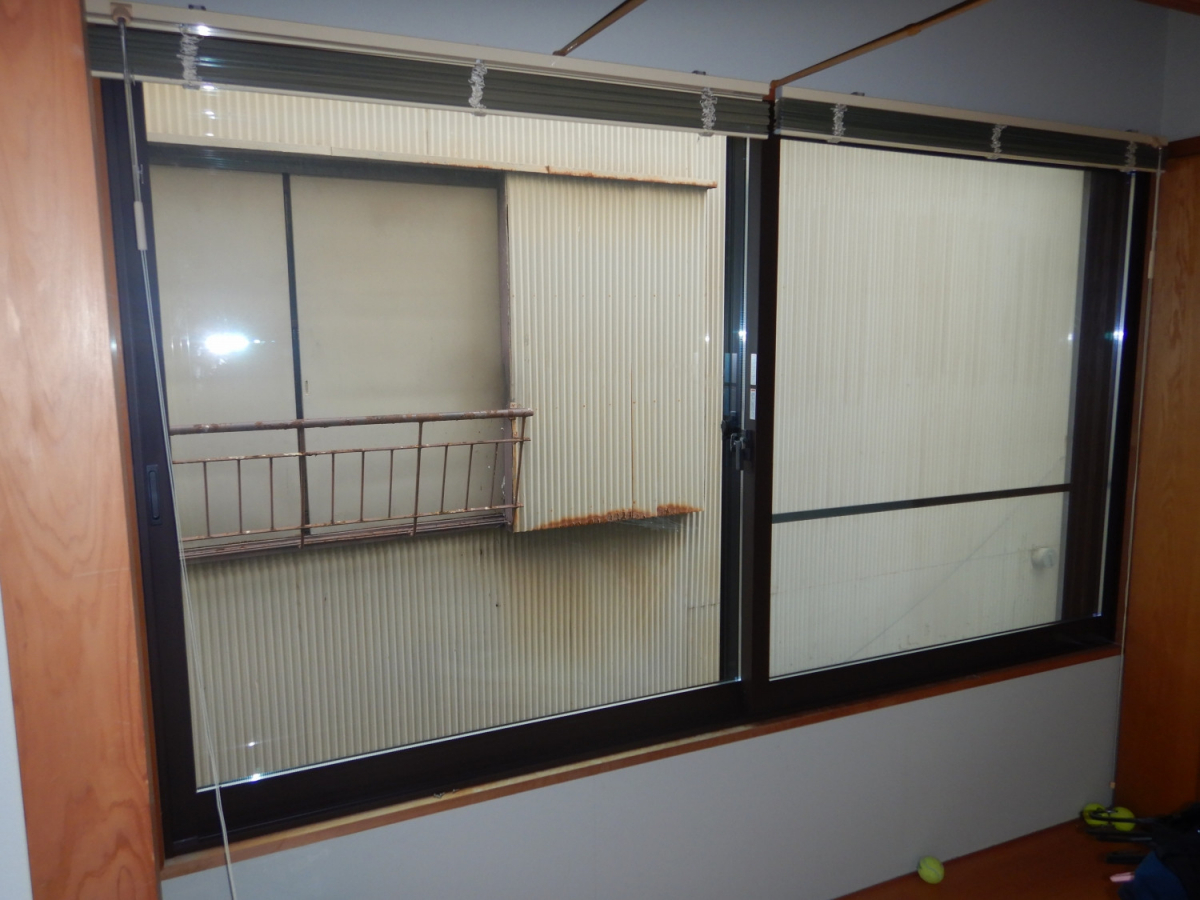 土佐トーヨー住器のインプラス内窓で防音、断熱の施工後の写真1