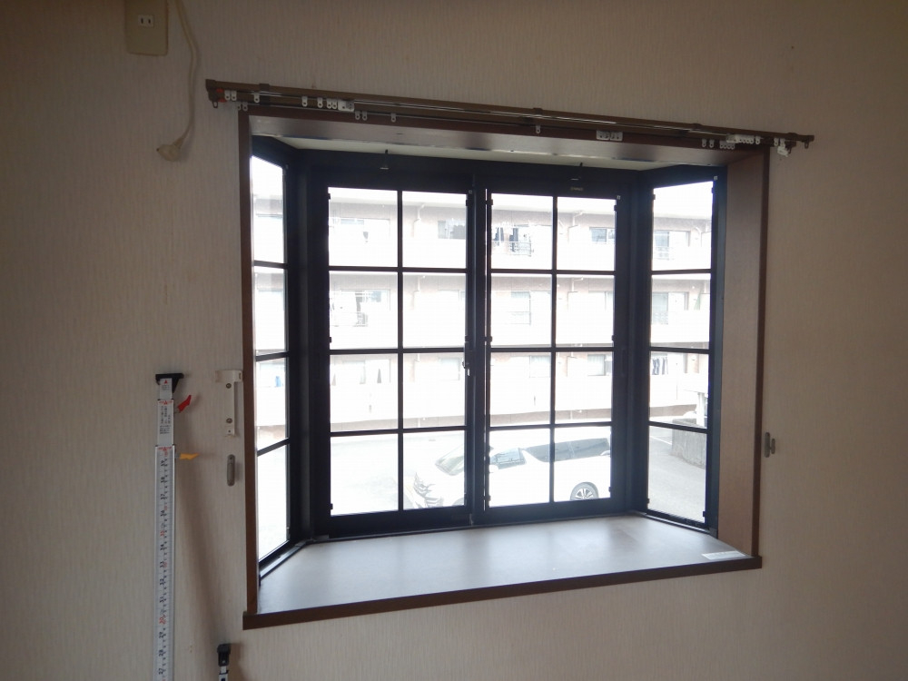土佐トーヨー住器の内窓インプラス設置で冬の寒さ対策！先進的窓リノベ事業を活用しました　高知県土佐市の施工前の写真3