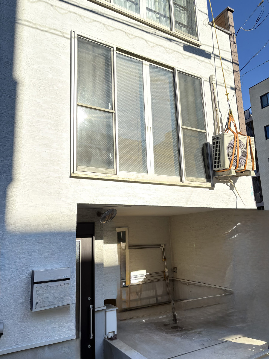 リフレ大田の（東京都品川区）見た目も機能もいいとこどり！【バルコニー取付工事】の施工前の写真1