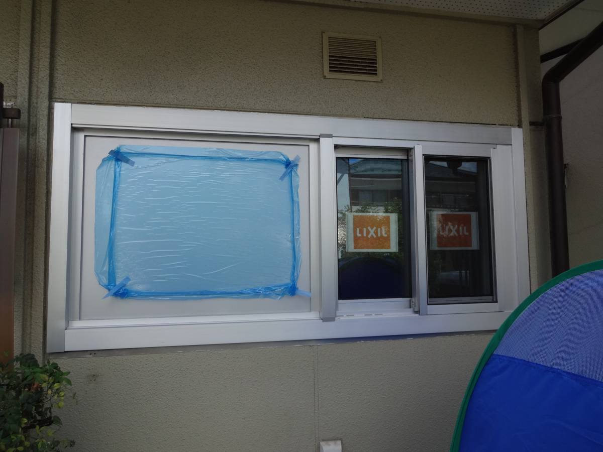 森額縁ガラス店の浴室窓をリプラス ペアガラス窓に取り換えましたの施工後の写真1