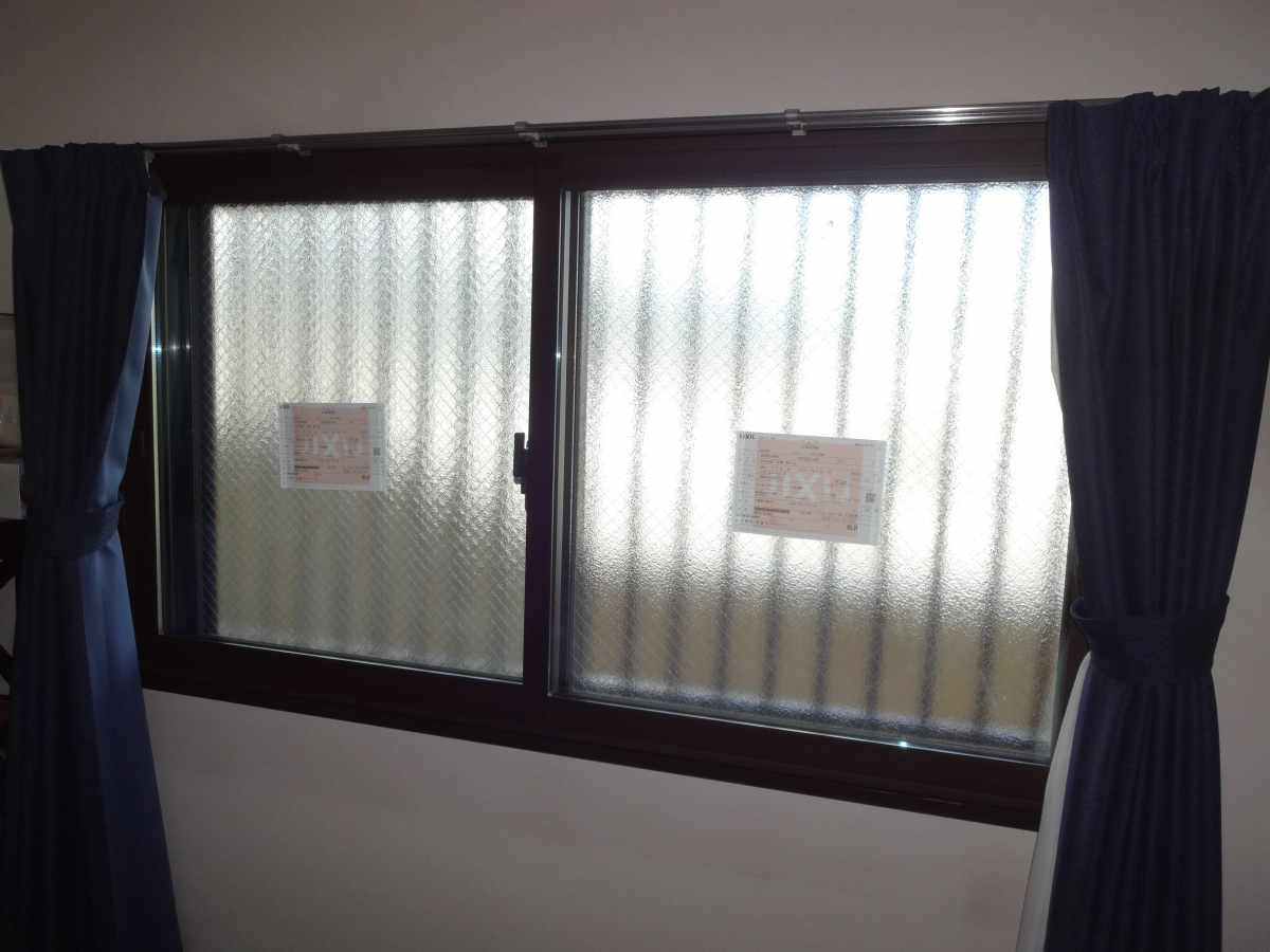 森額縁ガラス店の(補助金対象) マンションの窓に内窓を取付け、断熱対策！の施工後の写真3