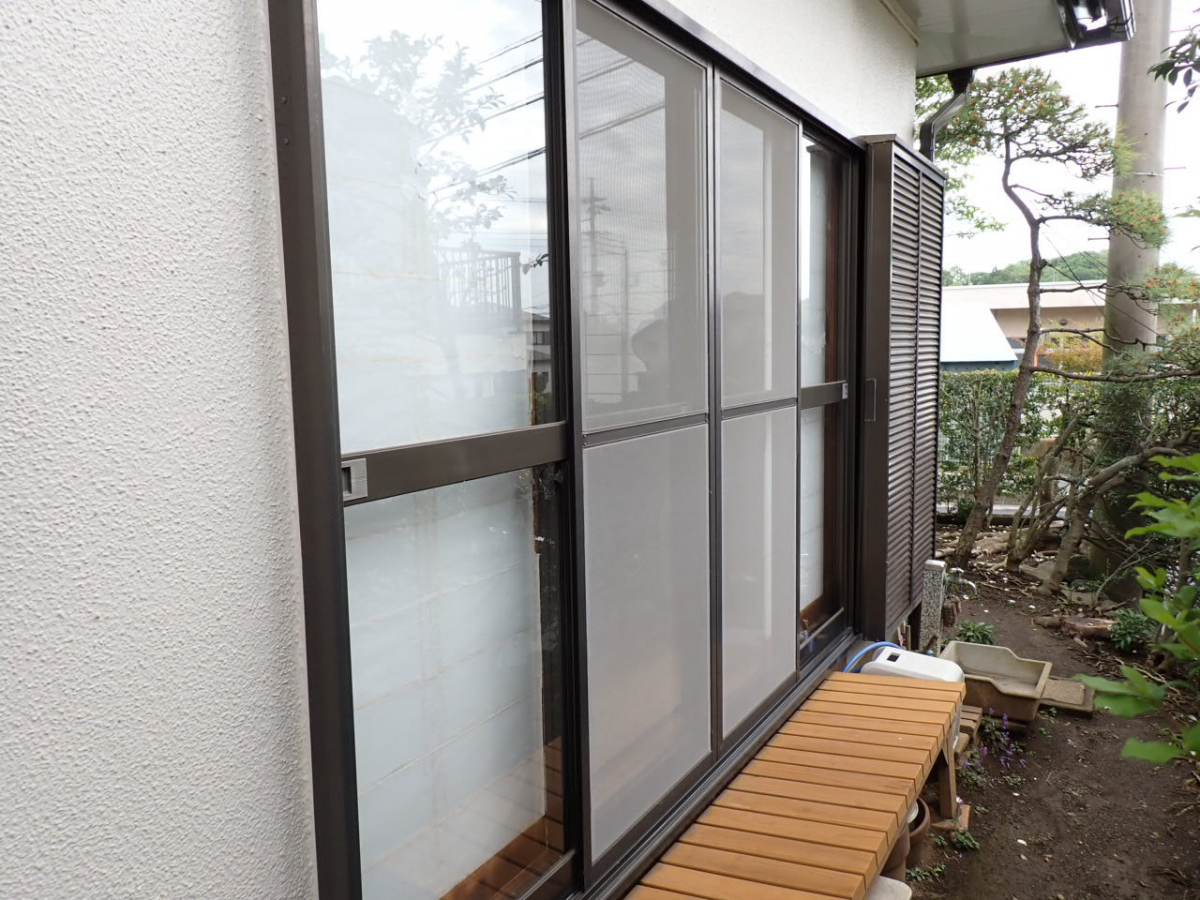 森額縁ガラス店の(伊勢原市)防犯対策!今あるアルミサッシのガラスを「防犯ガラス」に取り替えましたの施工前の写真3