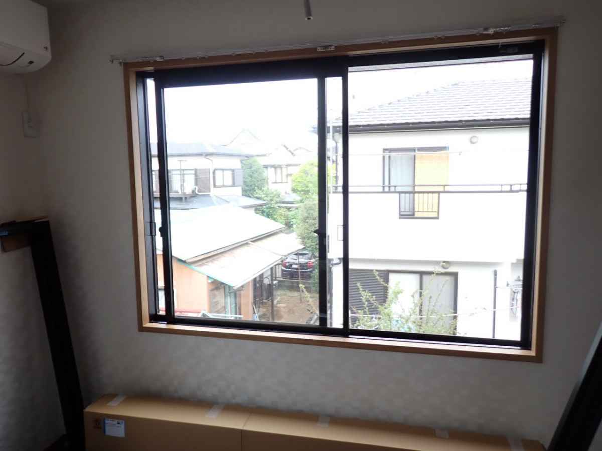 森額縁ガラス店のかんたん窓リフォームで「断熱窓」にの施工前の写真2