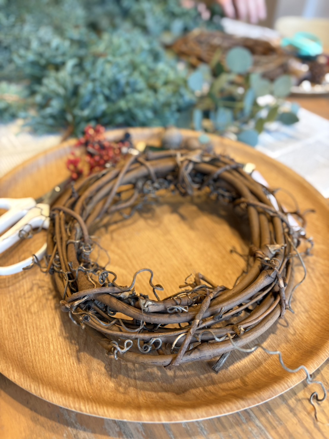 三輪ガラスの【豊田市・いつでも人気の可愛いヤツ】クリスマスムード🎄を盛り上げる♪可愛く彩るリースフック！の施工事例詳細写真1