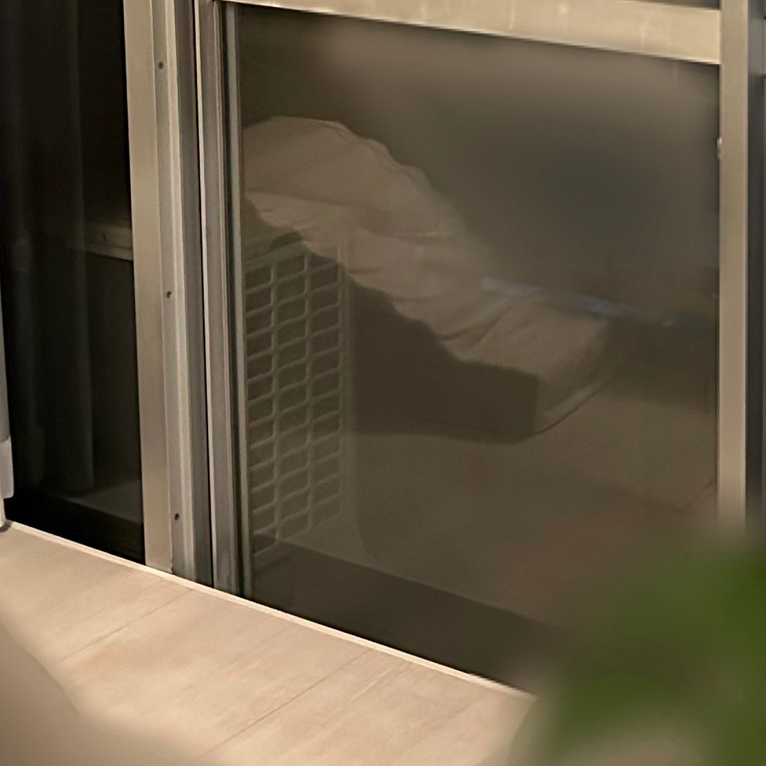 三輪ガラスの【名古屋市・実際、結露は少し？出ます】“ウチの窓は交換できない”と他店で断られていませんか？の施工事例詳細写真5