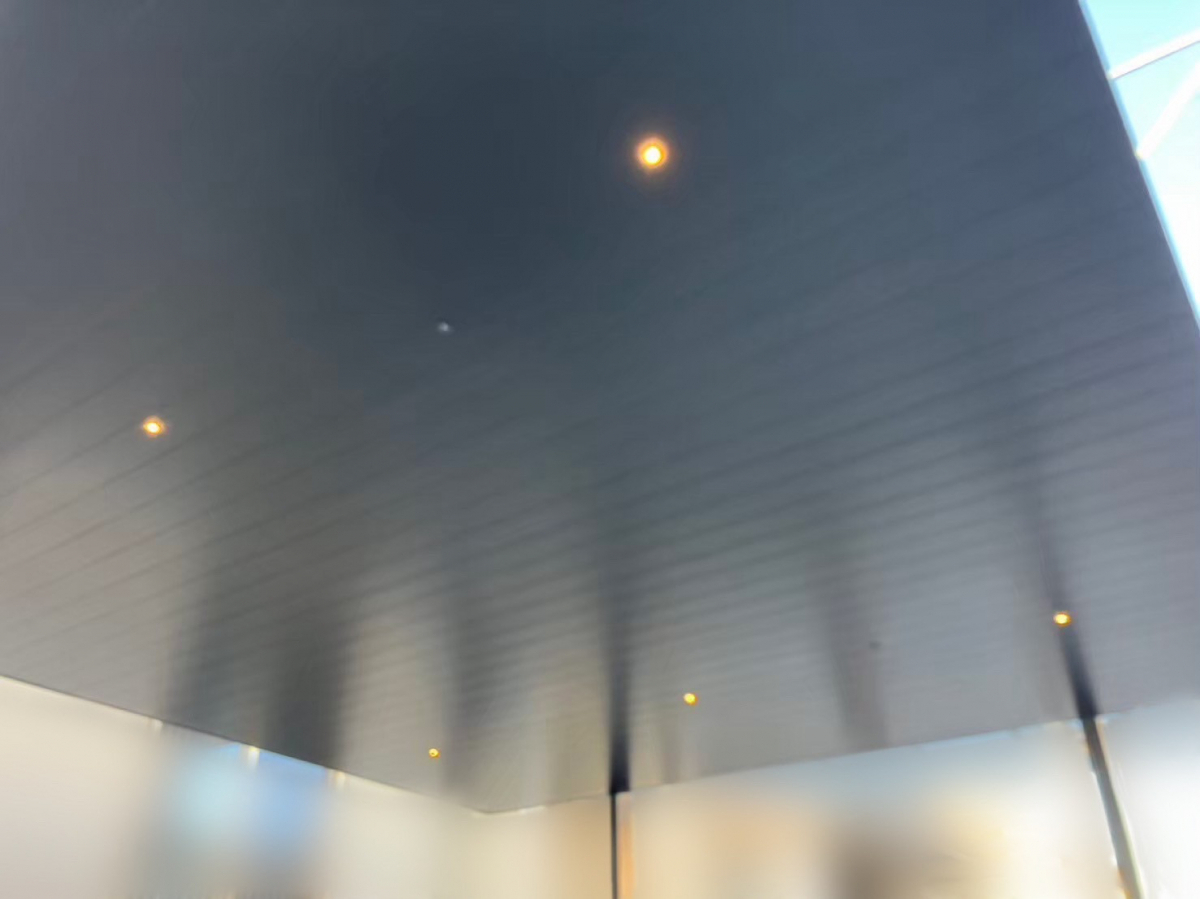 三輪ガラスの【一宮市】新築戸建てにスタイリッシュなLIXILカーポートSCを取付！の施工後の写真3
