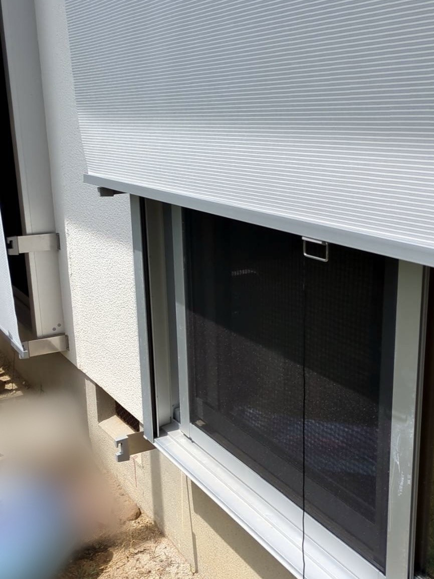 三輪ガラスの【豊明市】とにかく視界が気になる!プライバシーを守りながらおしゃれに窓リフォーム!の施工後の写真3