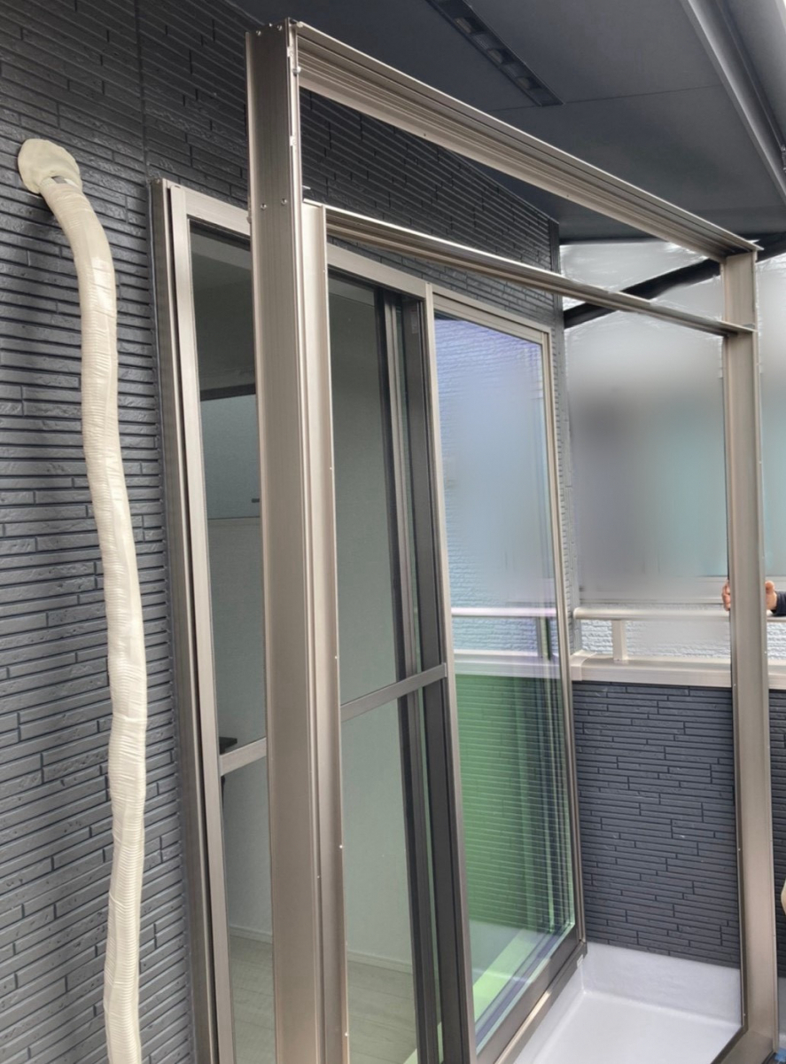 三輪ガラスの【江南市・新築2階窓にシャッターで防犯】1階は標準でシャッターが付いていますがより安全を求め取付け！の施工前の写真2