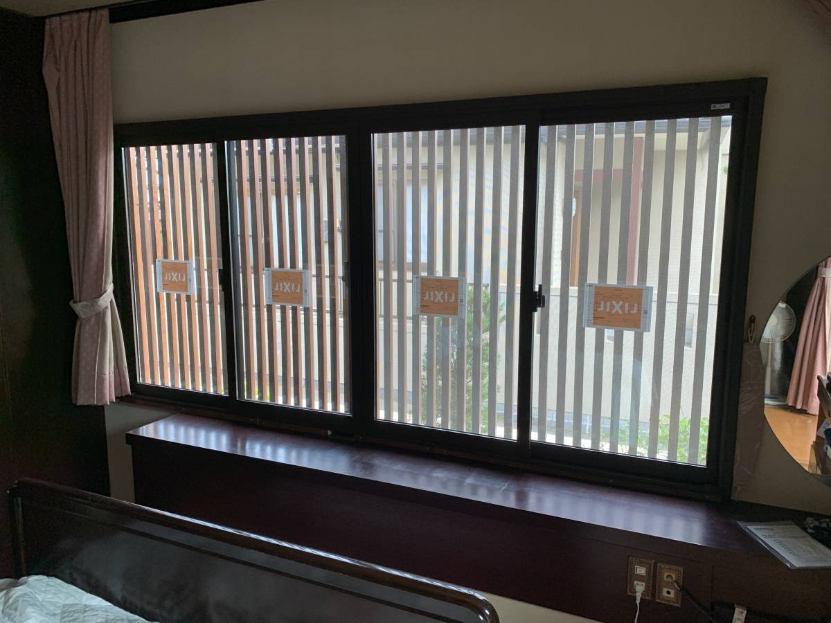永尾硝子の大きい窓は重くなるの施工後の写真2