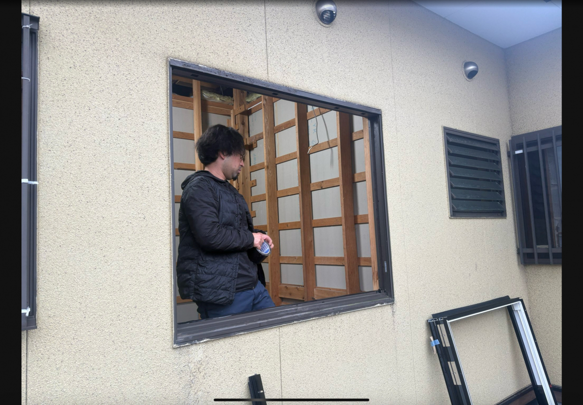 永尾硝子の窓交換工事【浴室同時交換】の施工前の写真2