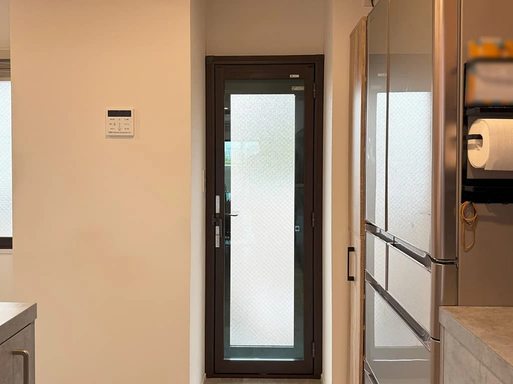 デンヒチ Rihoの福岡市早良区百道浜・マンションの窓断熱リフォームを実施しました!の施工前の写真3