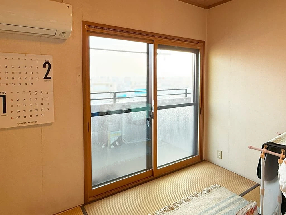 デンヒチ Rihoの福岡市東区二又瀬新町・築29年のマンションの窓断熱リフォームを実施しました!の施工後の写真1