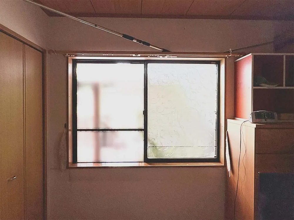 デンヒチ Rihoの福岡市南区三宅・戸建て住宅の窓断熱リフォームを実施しました!の施工前の写真2