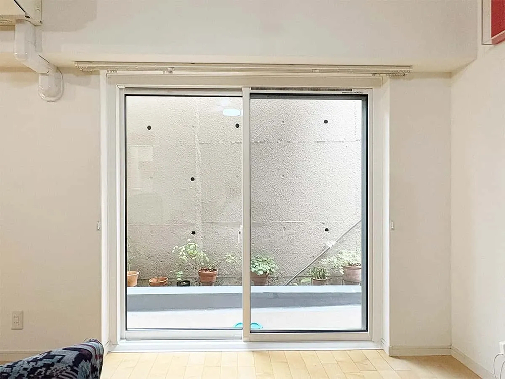 デンヒチ Rihoの福岡市中央区の​​マンションで​​カバー工法、​​内窓(二重窓)断熱リフォームを​​実施しました！の施工後の写真1