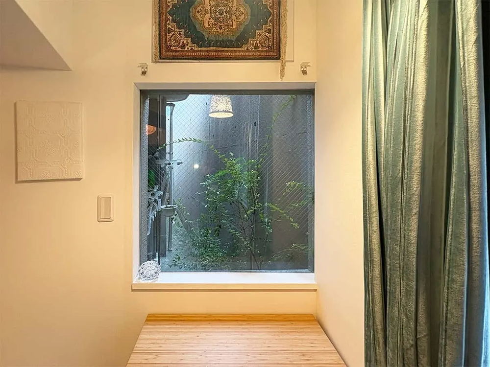 デンヒチ Rihoの福岡市中央区の​​マンションで​​カバー工法、​​内窓(二重窓)断熱リフォームを​​実施しました！の施工前の写真3