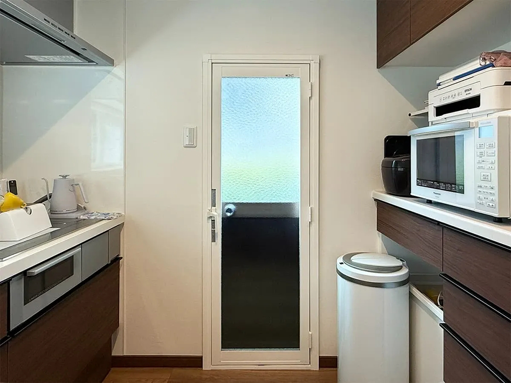 デンヒチ Rihoの福岡市南区老司・築38年の​​戸建て​​住宅で内窓(二重窓)断熱リフォームを​​実施しました！の施工後の写真3