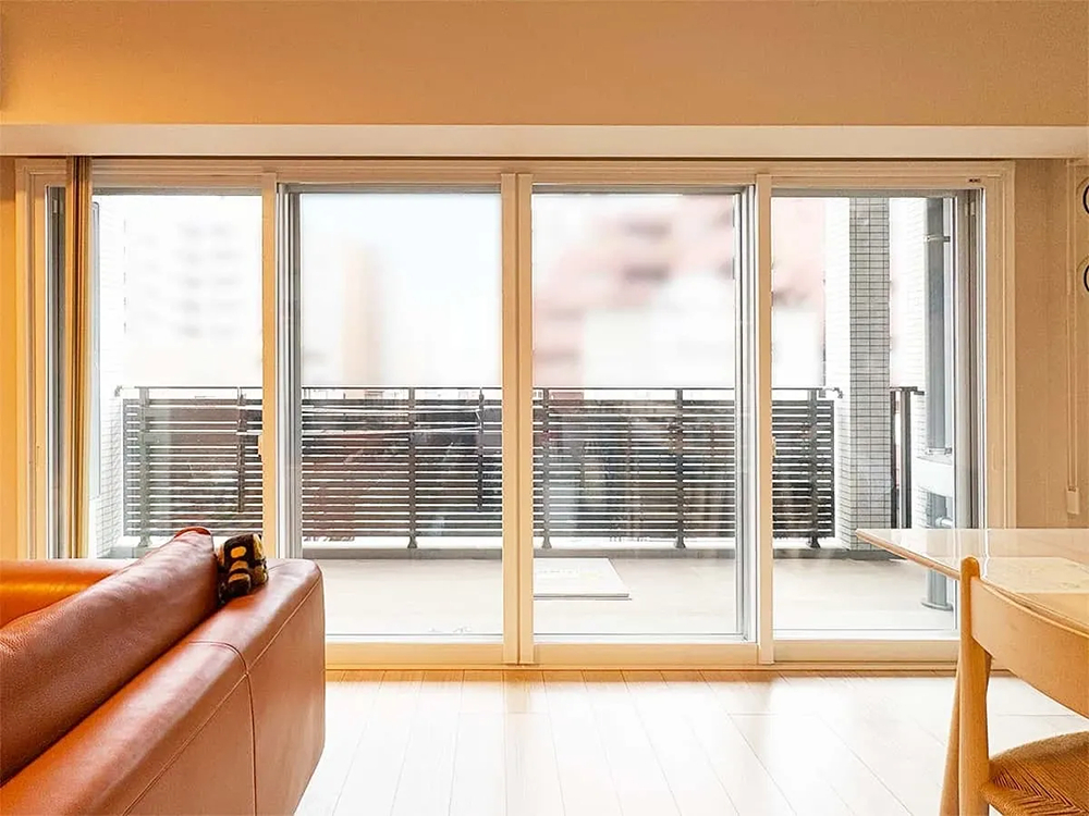 デンヒチ Rihoの福岡市中央区薬院・築5年の​​マンションの​​内窓(二重窓)断熱リフォームを​​実施しました！の施工後の写真1