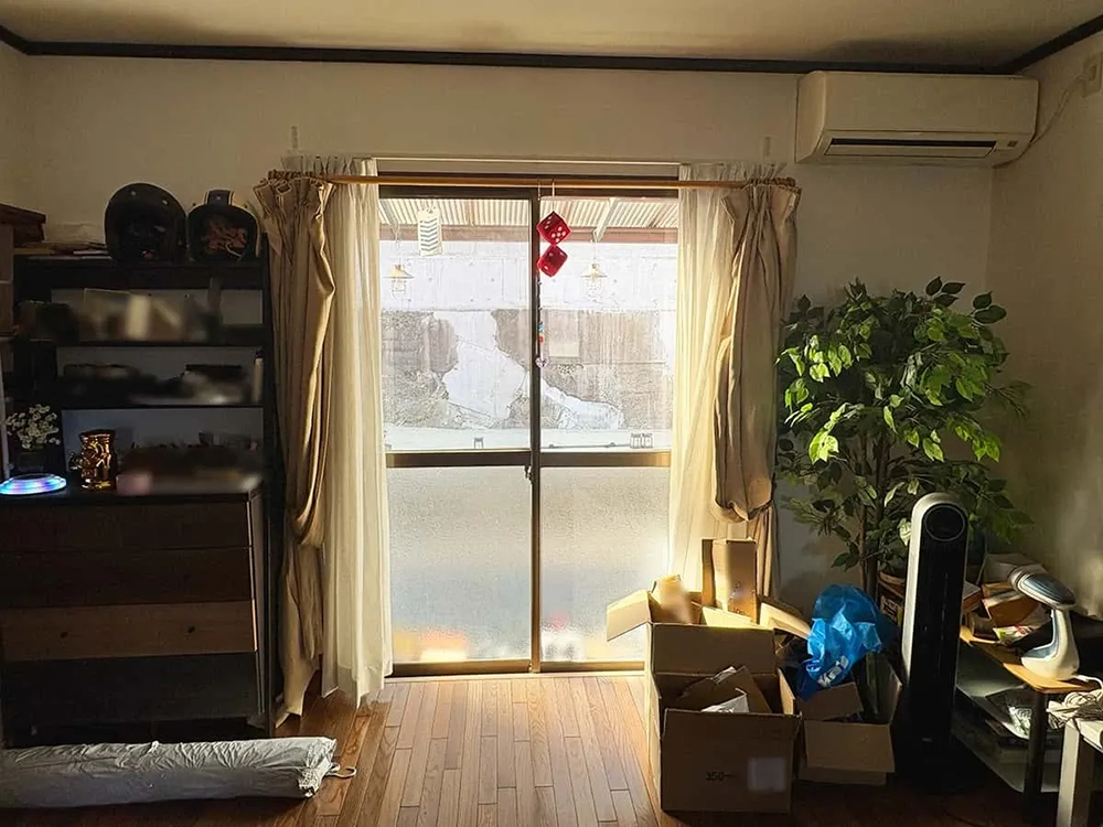 デンヒチ Rihoの福岡市早良区石釜で​​LIXILインプラス引違い​​窓Low-E複層ガラス内窓二重窓補助金断熱施工の施工前の写真2