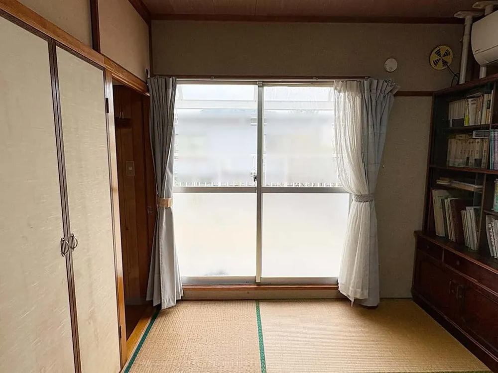 デンヒチ Rihoのご両親の​​寒さ対策に​​　福岡市東区高美台で​​内窓​（二重窓）を​​設置した​​施工事例の施工前の写真1