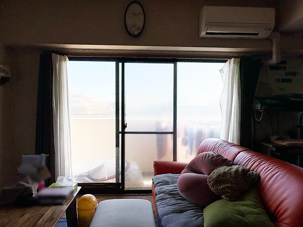 デンヒチ Rihoの福岡市博多区板付の​​マンションで​​防音・断熱対策｜補助金活福岡市用の​​内窓​の施工事例の施工前の写真1