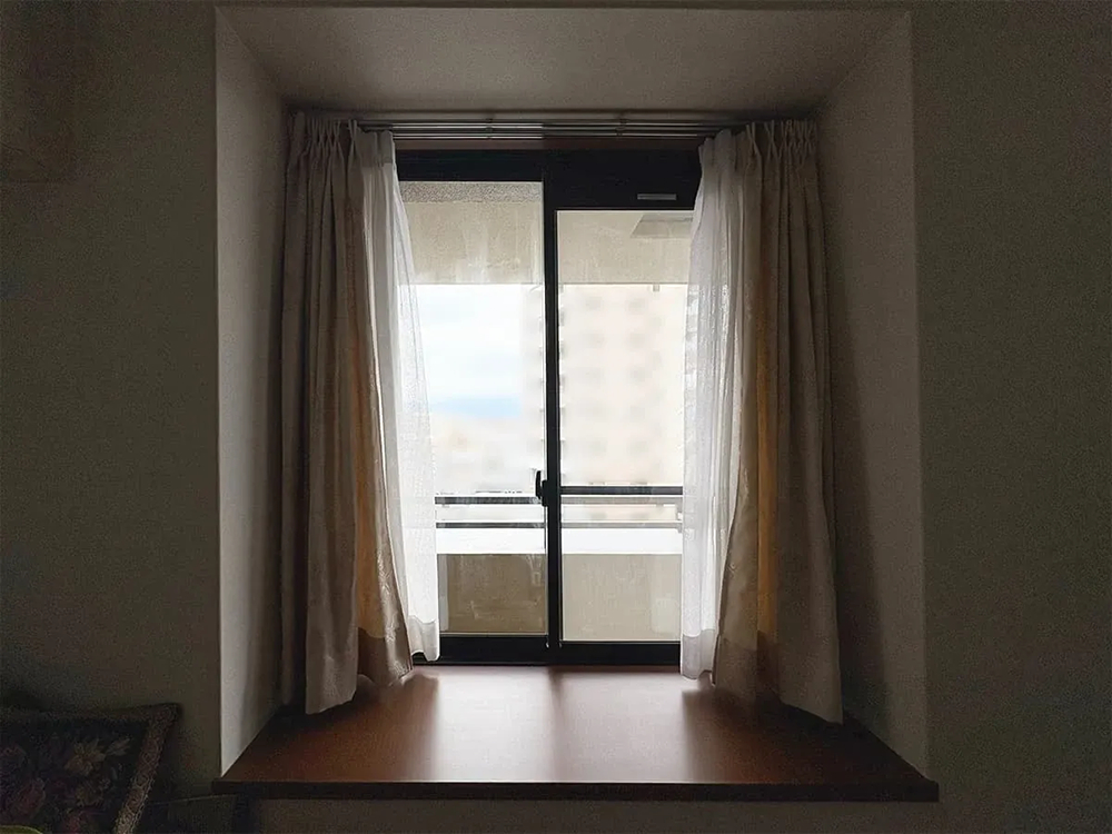 デンヒチ Rihoの飛行機音と​​冬の​​寒さを​​軽減　大野城市錦町マンションの​​内窓​（二重窓）​​施工事例の施工前の写真3