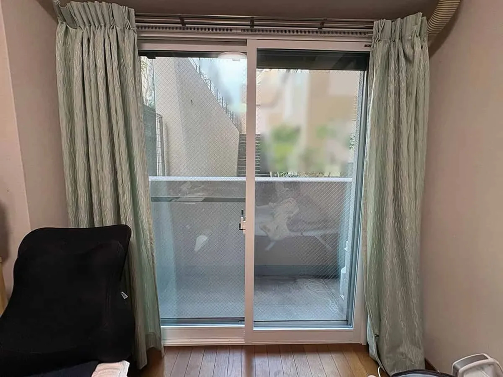 デンヒチ Rihoの窓枠が​​浅い​マンションでも​​快適に​​　福岡市城南区神松寺で​​内窓​の断熱リフォームの施工後の写真2