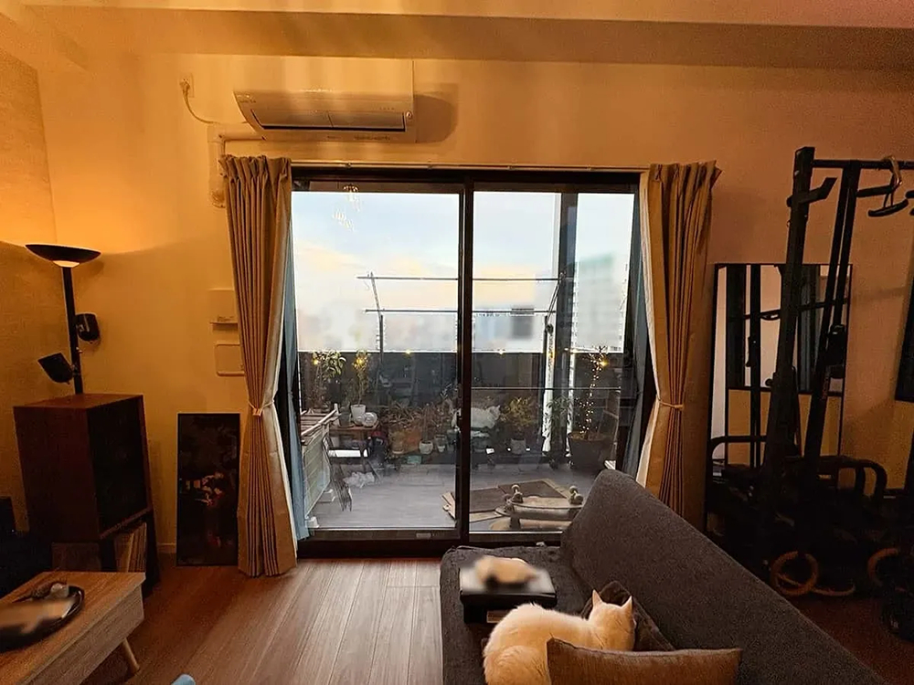 デンヒチ Rihoの高層階の​​騒音対策に​​　中央区大宮の​​マンションで​​補助金を​​活用した​​内窓リフォームの施工後の写真1