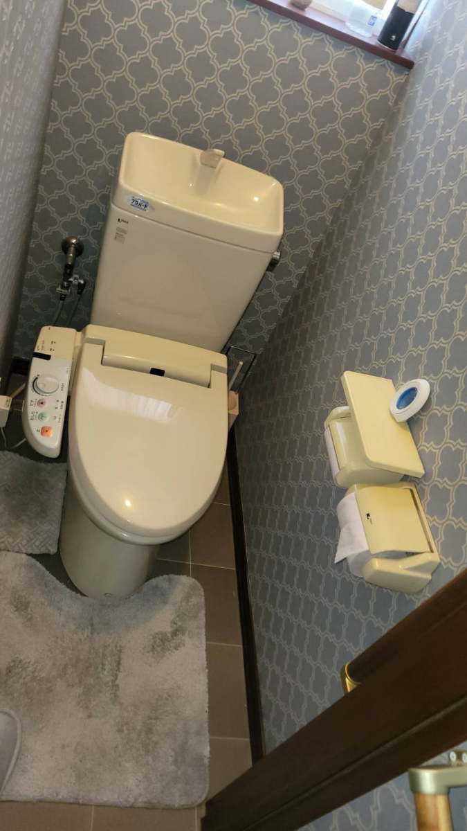 城北トーヨー住器の今回は、おトイレ取替工事の施工前の写真1