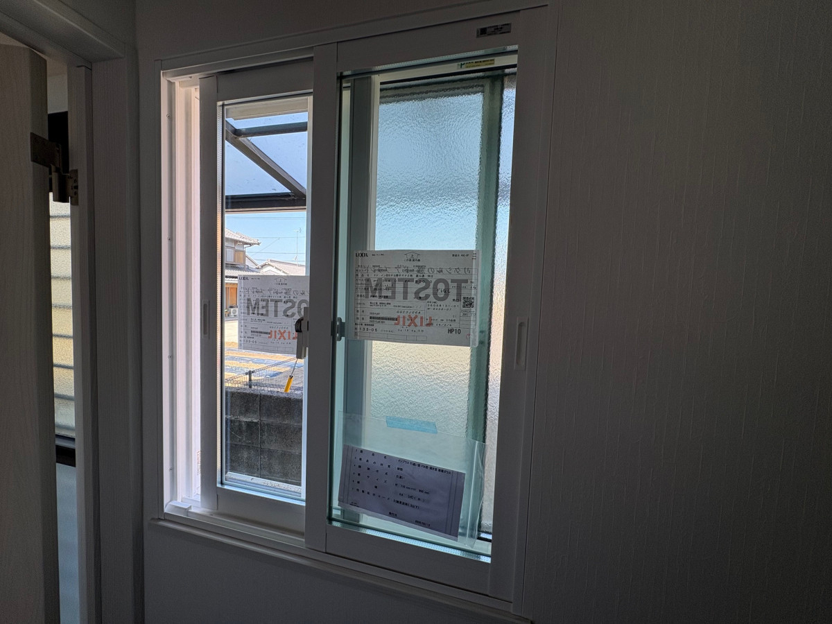 石鎚住器の内窓3箇所設置の施工後の写真3