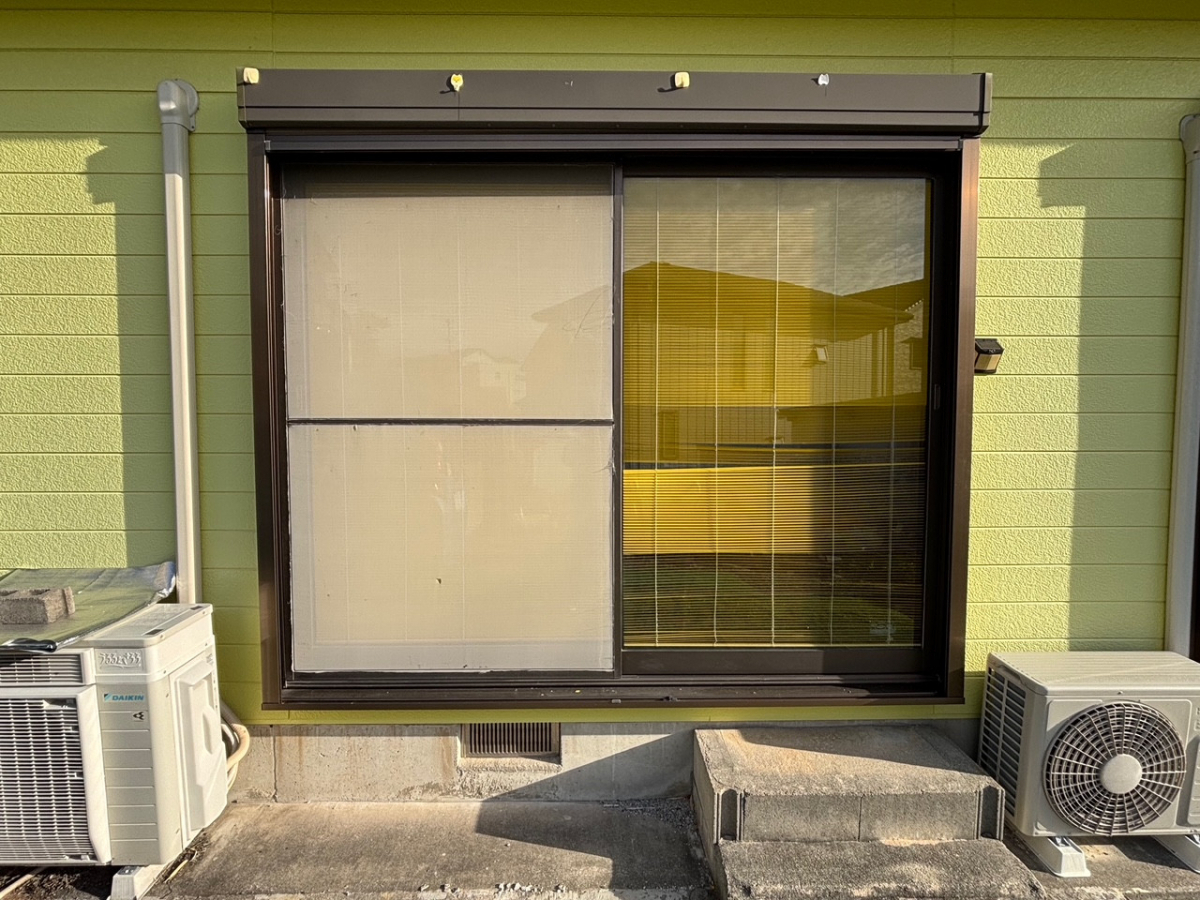 とりい建具の外窓交換（カバー工法）特大の施工前の写真2