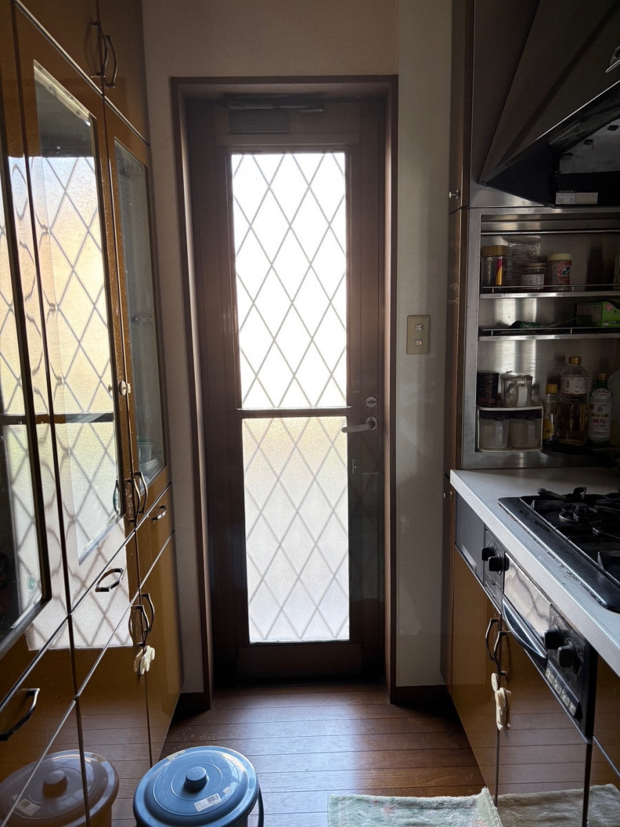 とりい建具の窓で断熱効果を高めましょうの施工前の写真3