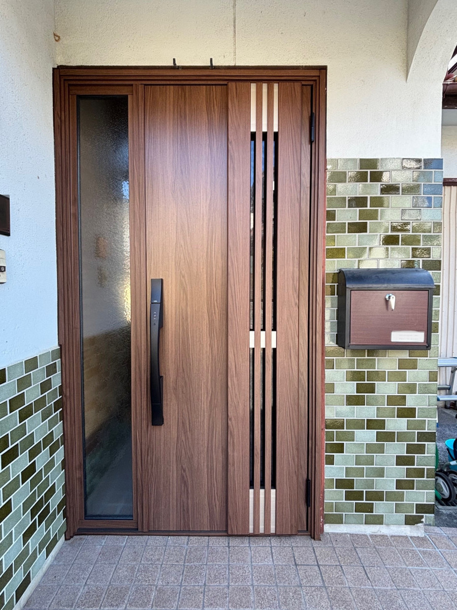 とりい建具の快適な風通しを実現！玄関リフォームのご紹介の施工後の写真1