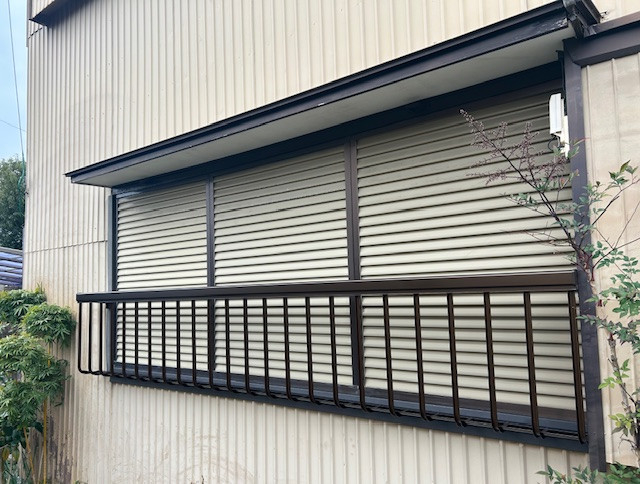 Kーアルミの手すりの取替工事をさせていただきましたの施工後の写真1