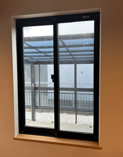 Kーアルミのインプラス（内窓）取付工事をさせていただきました。の施工前の写真1