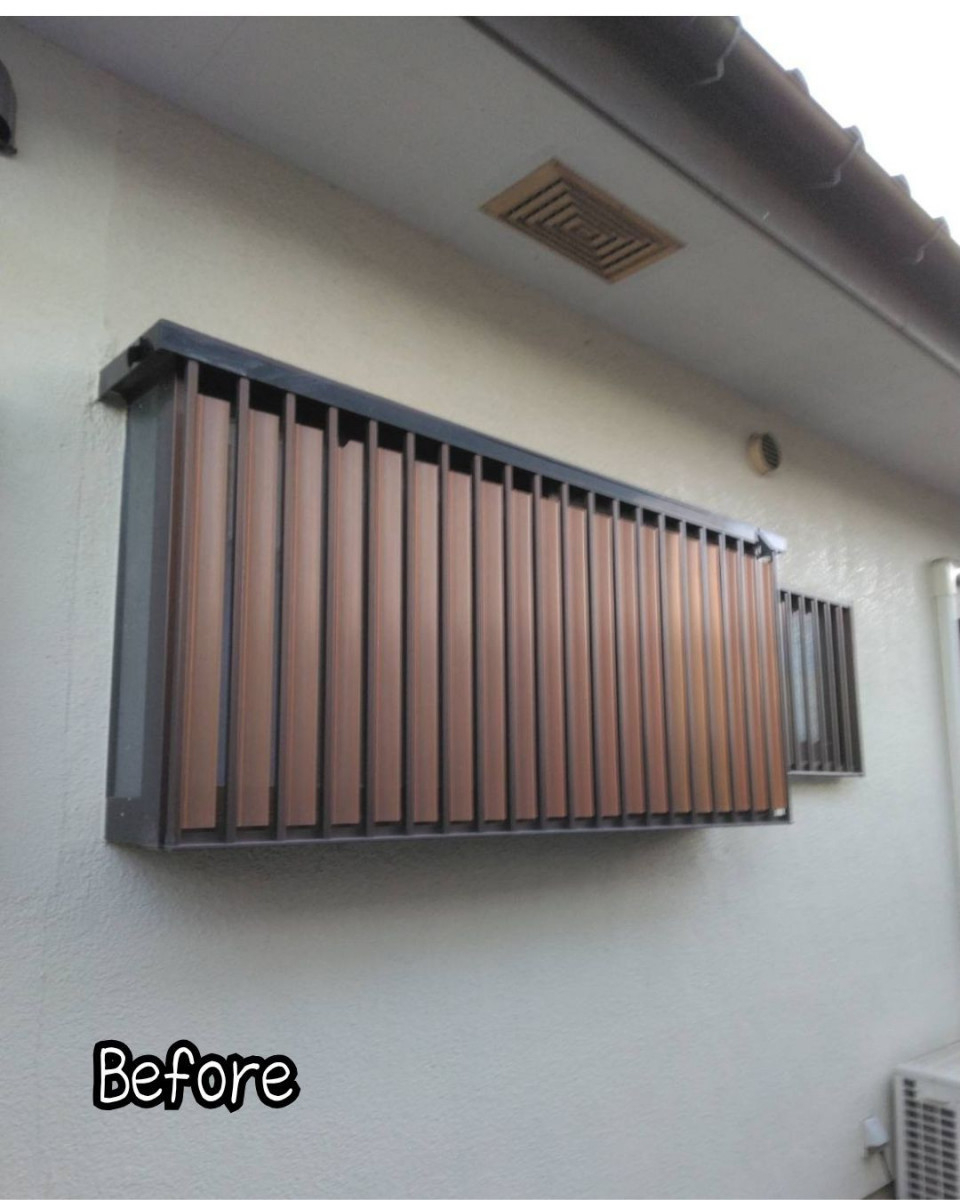 住まいるサポートの高崎市　目隠し可動ルーバー設置工事の施工前の写真1