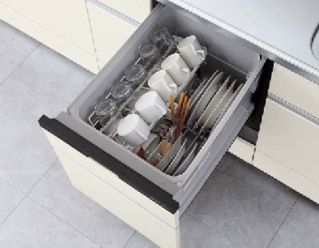 二宮トーヨー住器の【キッチンリフォーム】キッチンはそのままに!食洗器交換の施工事例詳細写真2