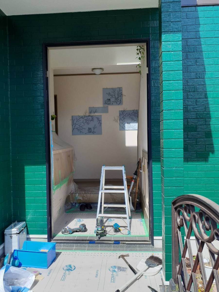 二宮トーヨー住器のリシェント玄関ドア★の施工前の写真2