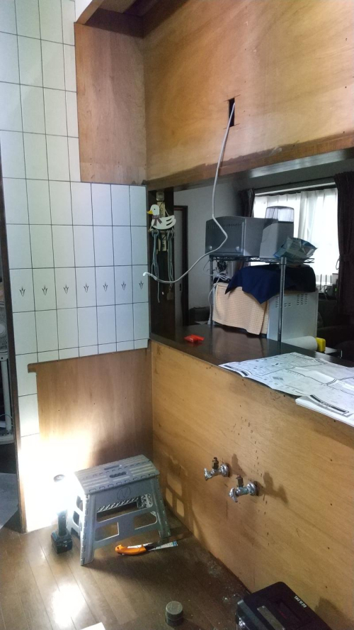 二宮トーヨー住器のキッチン「シエラ」★の施工前の写真3