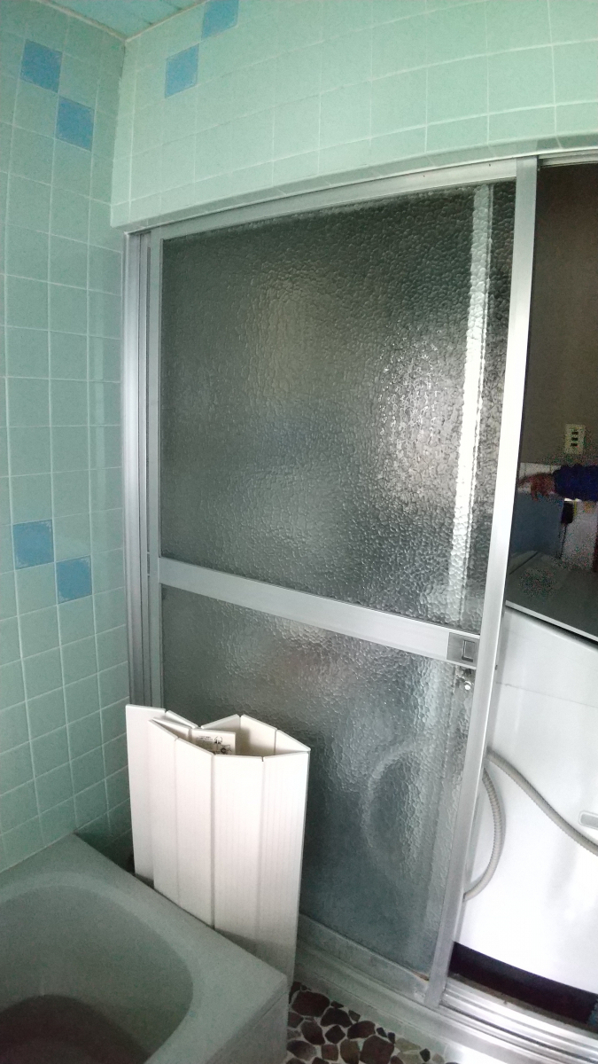二宮トーヨー住器の【浴室リフォーム】在来からユニットバスへ利便性と快適性がアップ!【リデア】の施工前の写真2