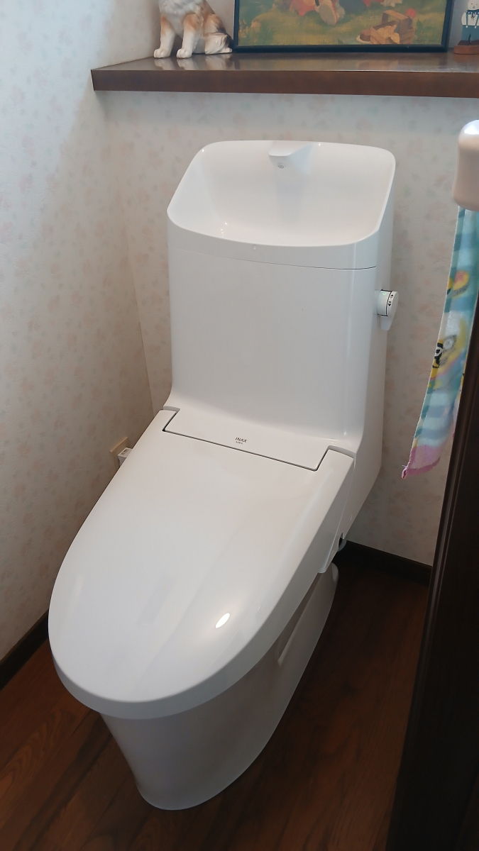 二宮トーヨー住器の【トイレリフォーム】機能面向上で快適なトイレ生活の施工後の写真1