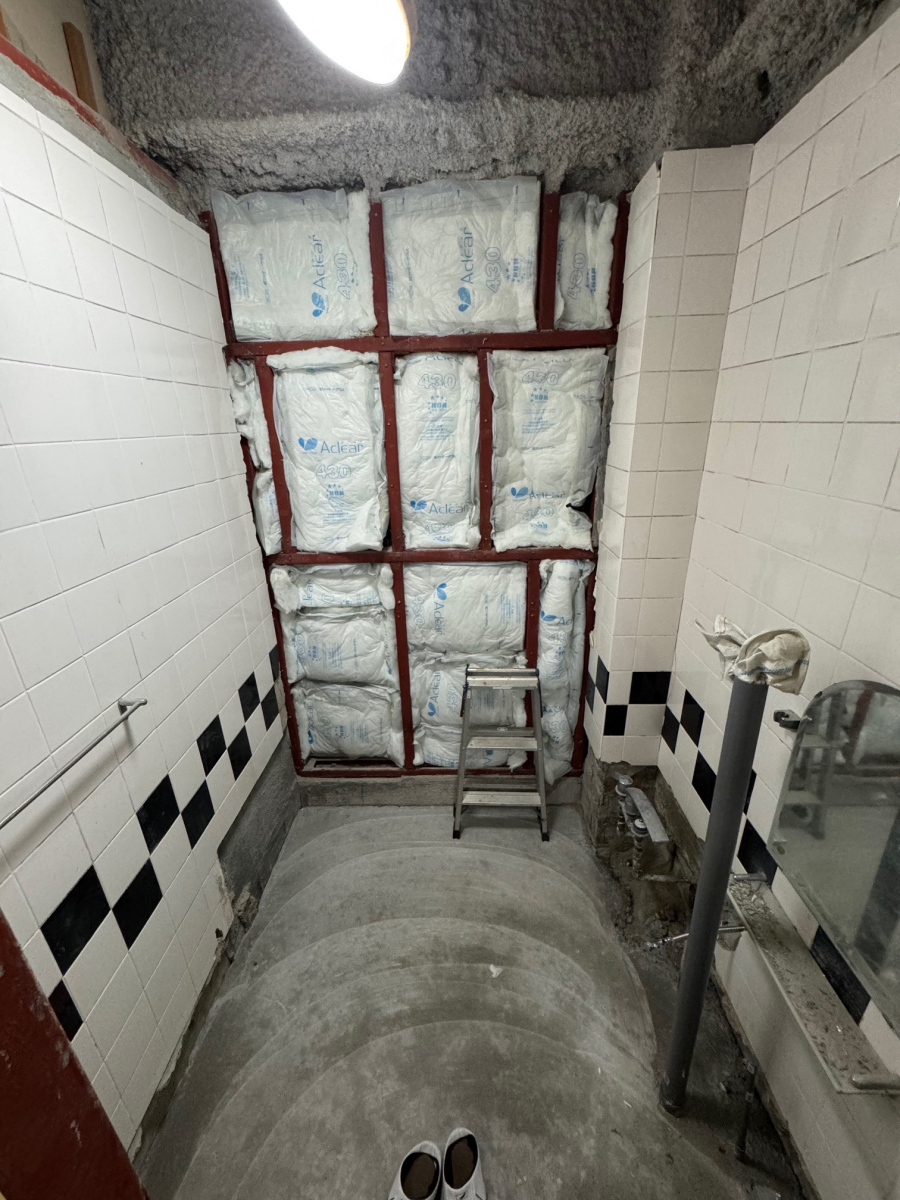 二宮トーヨー住器の【浴室リフォーム】浴室をシンプルに、使いやすさを意識したお風呂【リデア】の施工前の写真3