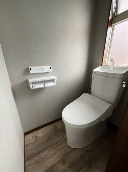 ファン・ライフ リフォームの補助金利用でお得にトイレリフォーム施工事例写真1