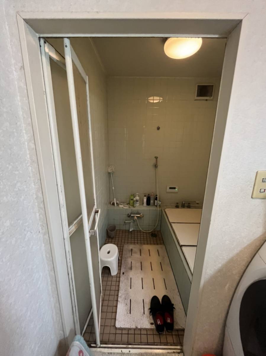 ファン・ライフ リフォームのタイルの浴室からシステムバスへ/お風呂リフォームビフォーアフター/施工例写真/群馬県リフォームの施工前の写真3