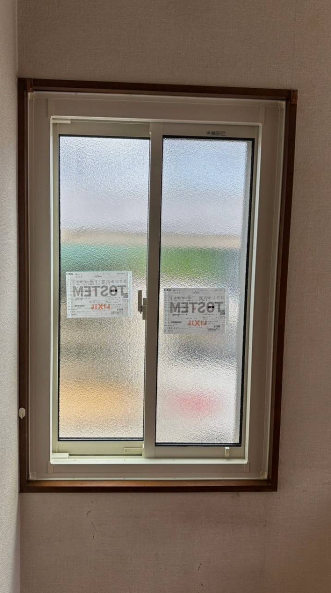 ワタヤサイズの窓を取り替えて、見た目すっきり。の施工後の写真1