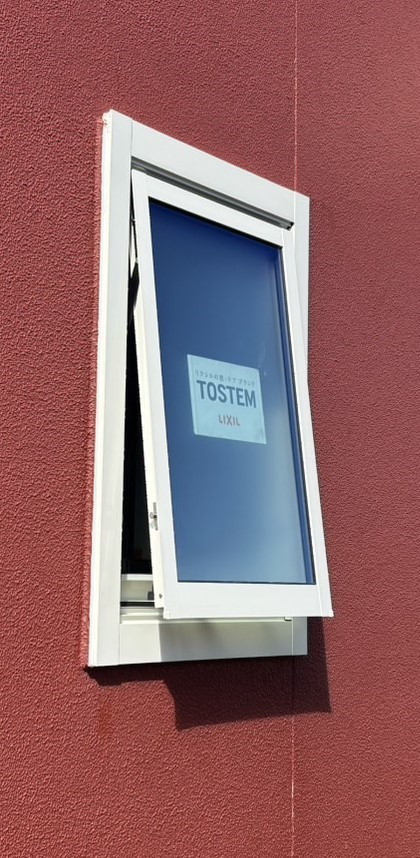 ワタヤサイズのルーバー窓を取り替えませんか？の施工後の写真1