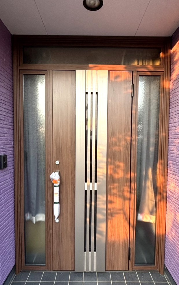 ワタヤサイズの玄関リフォームの施工後の写真1